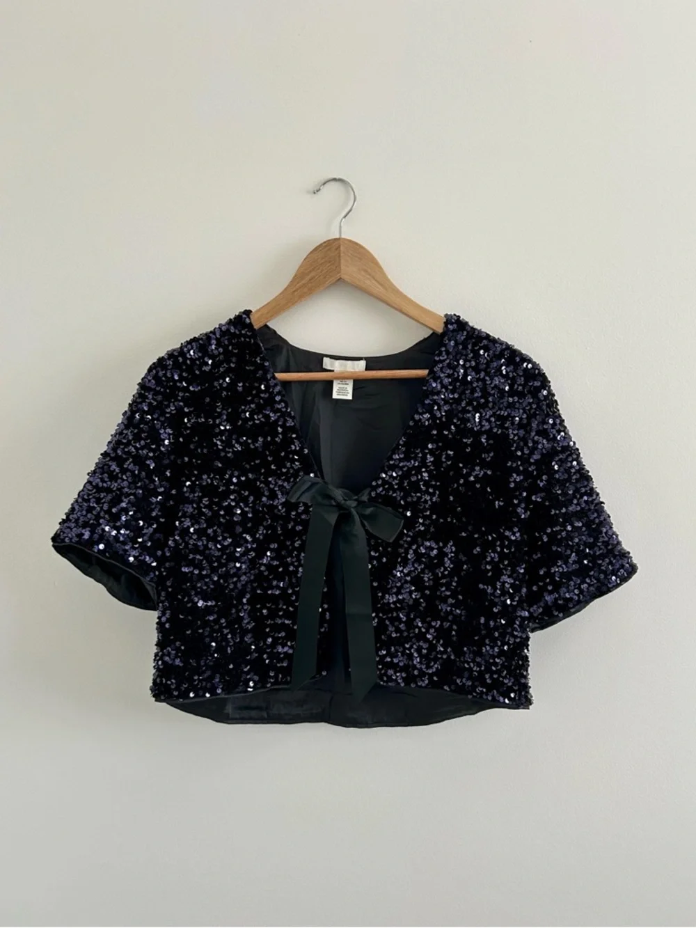H&M sequined blouse cropped with bow detail in navy blue | size small - Picture 1 of 6